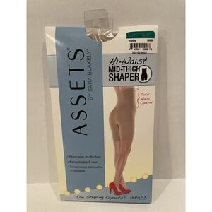 ASSETS by SPANX Women's Mid-Thigh Shaper Nude Size 3 New in Box